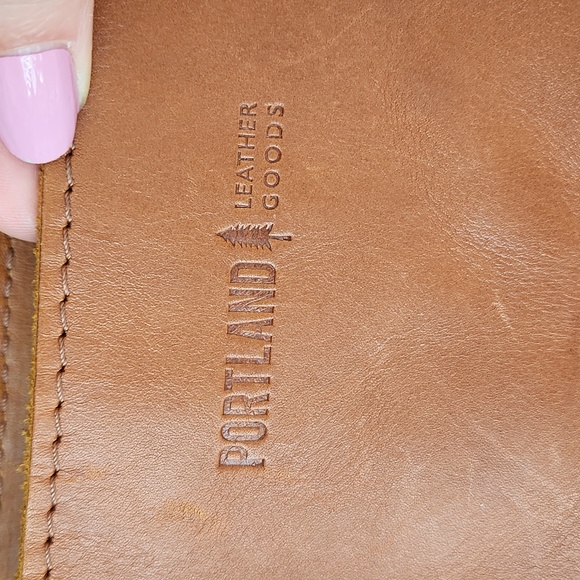Portland Leather Goods purse - Picture 8 of 11